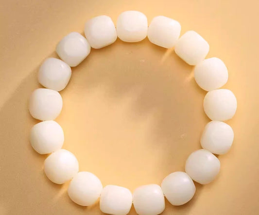 Putuo Mountain White Jade Bodhi Bracelet